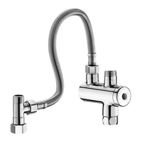 Foto af Termostatblander DELABIE PREMIX NANO, V3/8″ og Z3/8″ tilslutninger, Z3/8″ udløb, forkromet hus, med 3/8″ tilslutningssæt